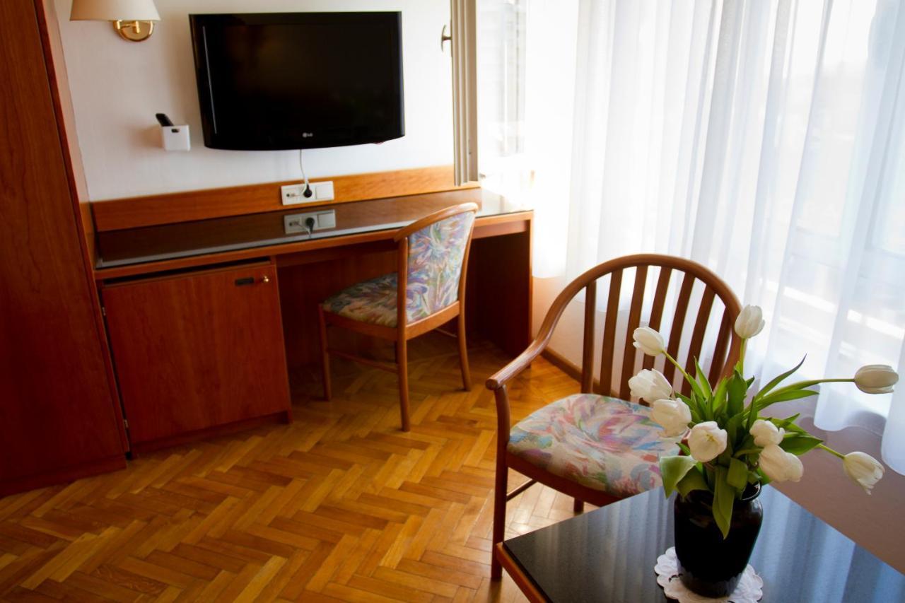 Adria Hotel