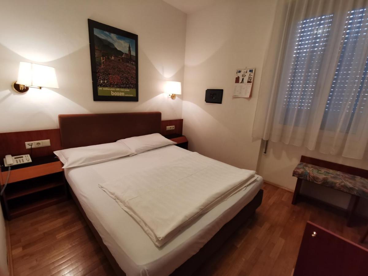 Adria Hotel