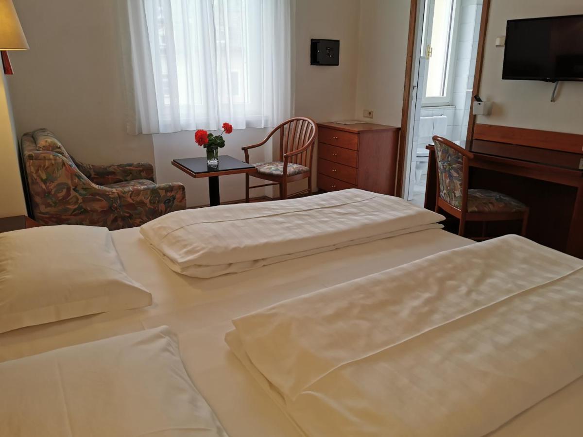 Hotel Adria 3*